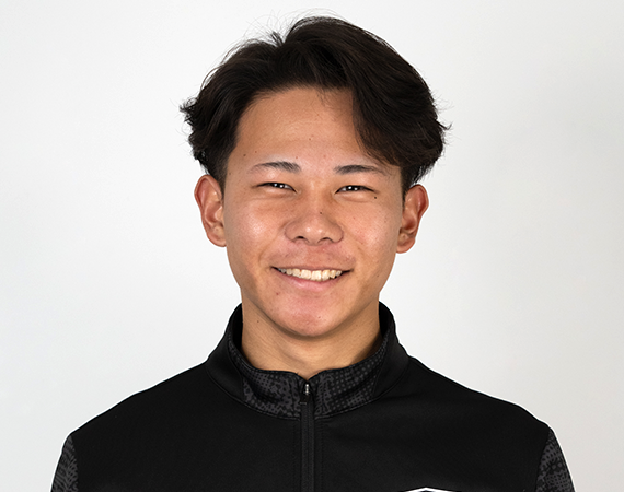 山田 李音